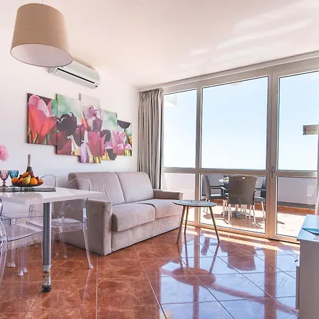 Mariposa Del Sol Aparthotel 4*
