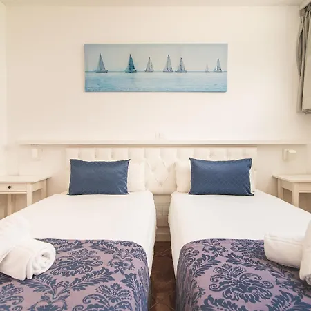 Mariposa Del Sol Aparthotel 3*