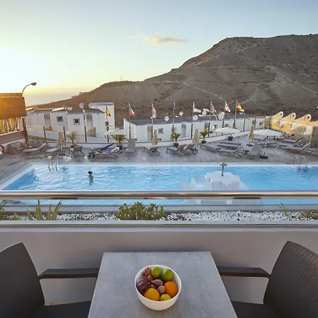 Mariposa Del Sol Aparthotel 3*