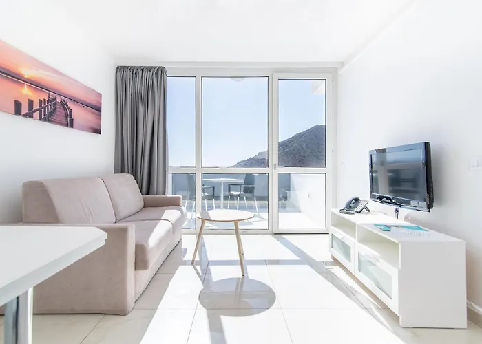 Mariposa Del Sol Aparthotel 4*